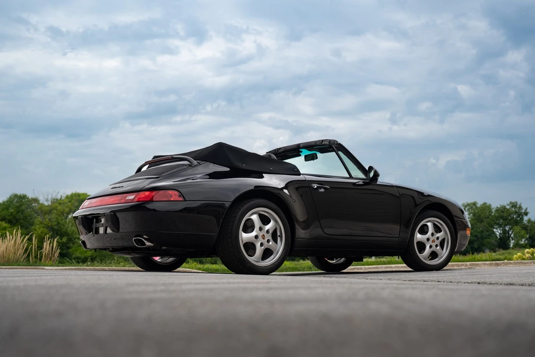 1998 Porsche 993 Carrera - Image 15 of 31