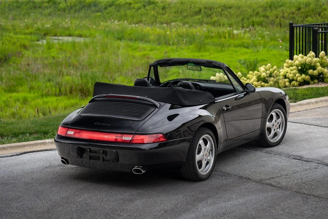 1998 Porsche 993 Carrera - Image 16 of 31