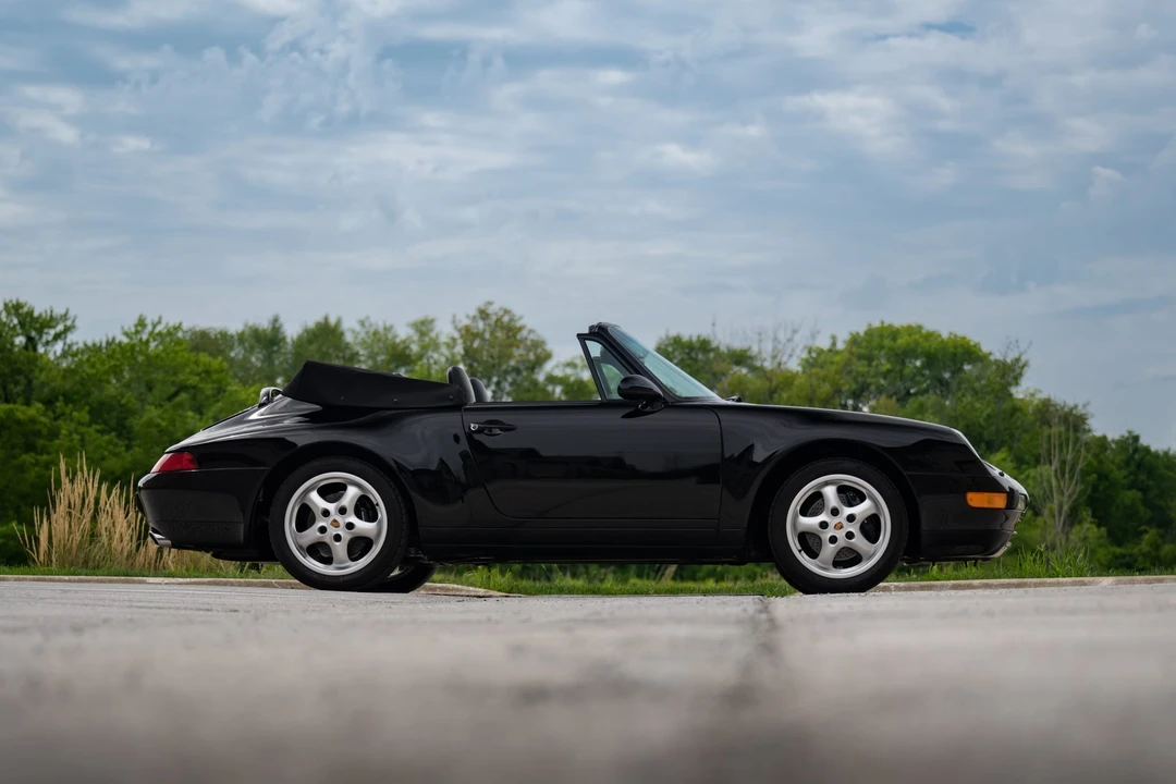 1998 Porsche 993 Carrera - Image 13 of 31