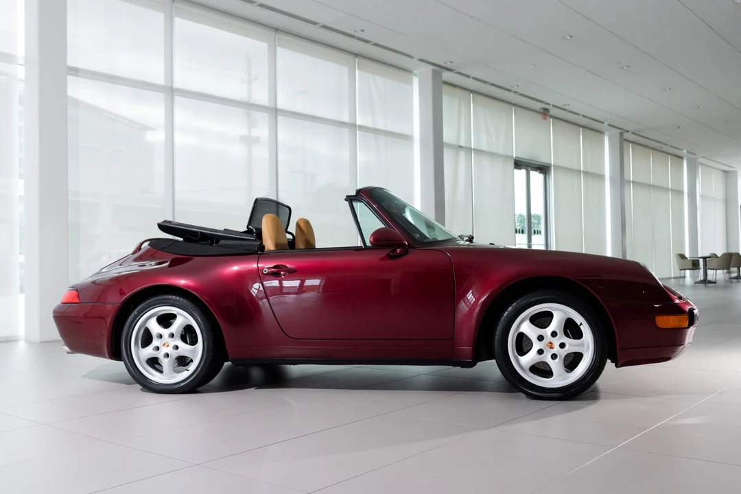 1998 Porsche 993 Carrera - Image 17 of 31