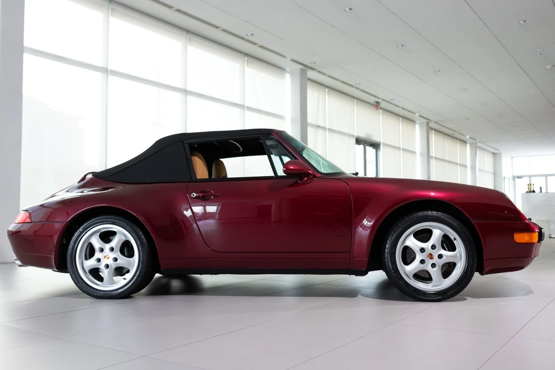 1998 Porsche 993 Carrera - Image 15 of 31