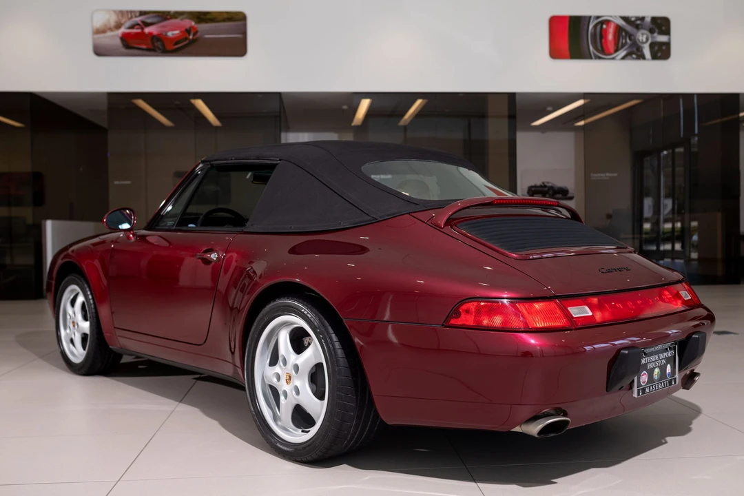 1998 Porsche 993 Carrera - Image 25 of 31