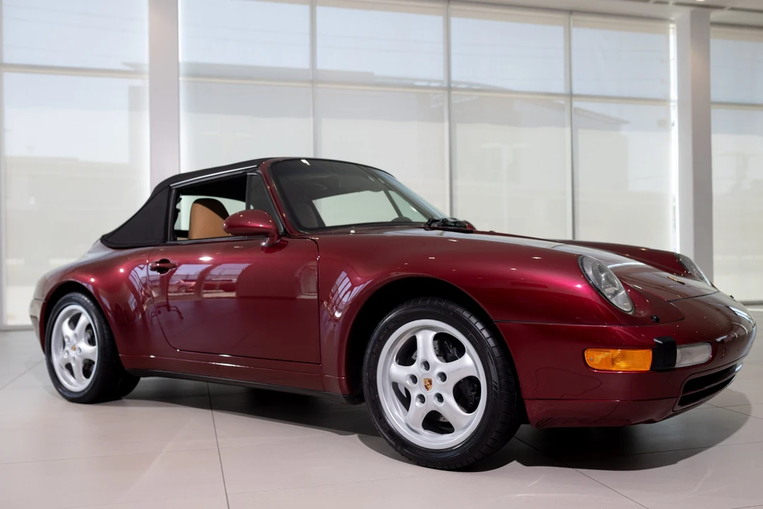 1998 Porsche 993 Carrera - Image 11 of 31