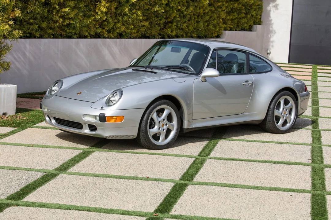 1998 Porsche 993 Carrera - Image 16 of 31