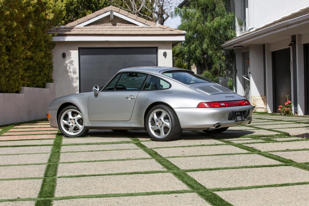 1998 Porsche 993 Carrera - Image 21 of 31