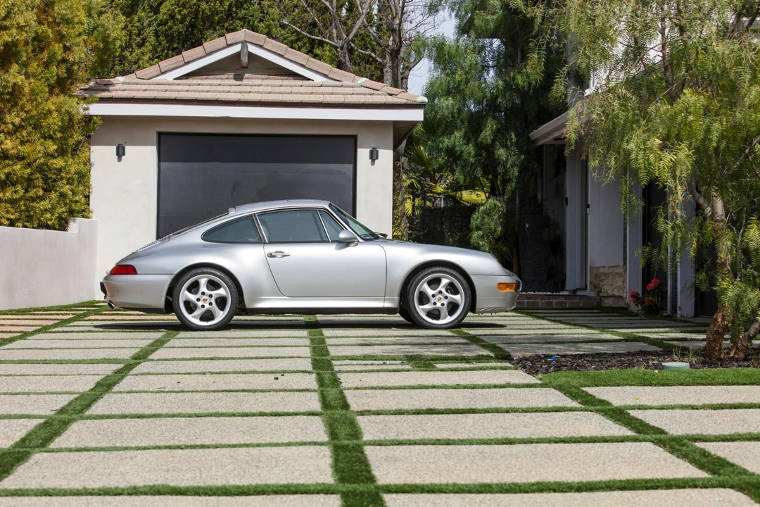 1998 Porsche 993 Carrera - Image 27 of 31