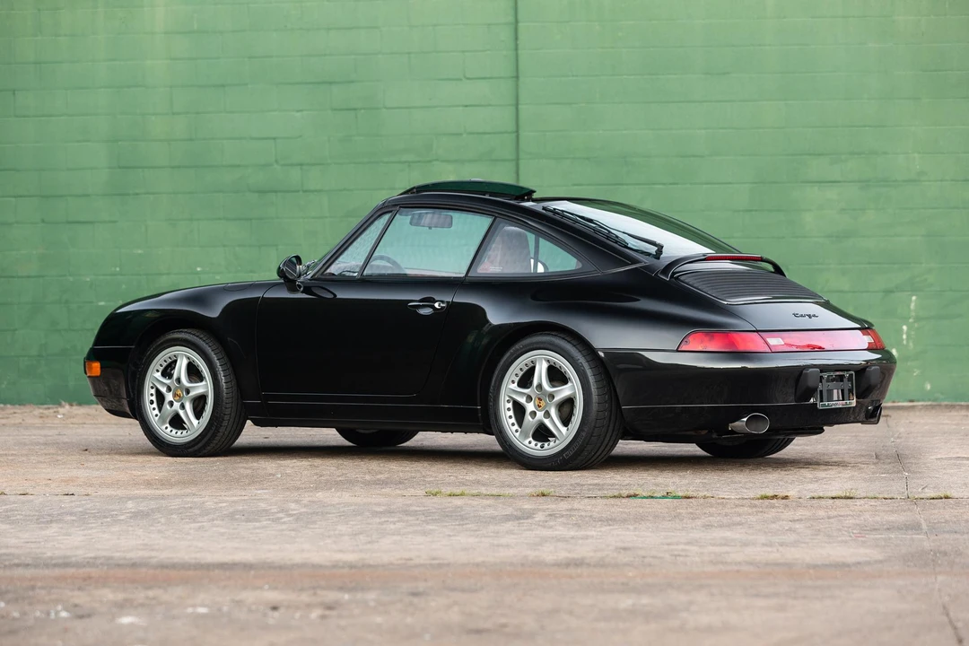 1998 Porsche 993 Carrera - Image 11 of 31