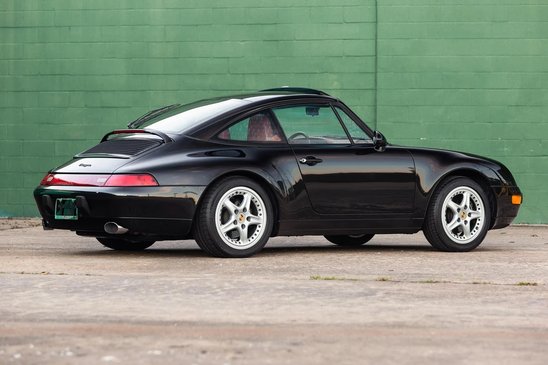 1998 Porsche 993 Carrera - Image 9 of 31
