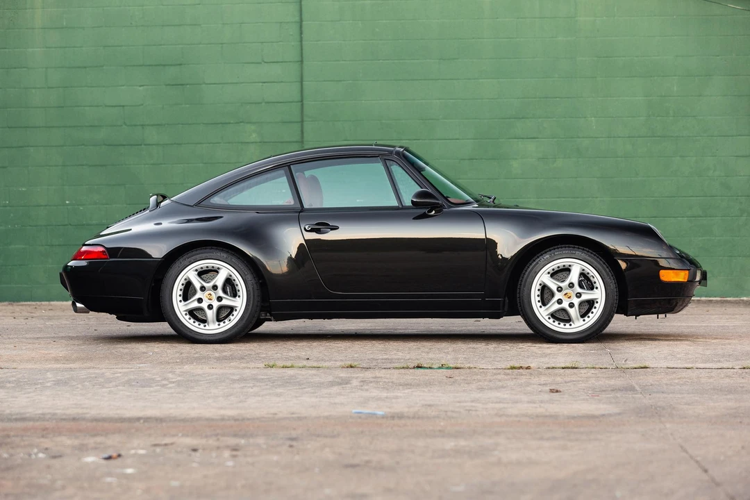 1998 Porsche 993 Carrera - Image 8 of 31