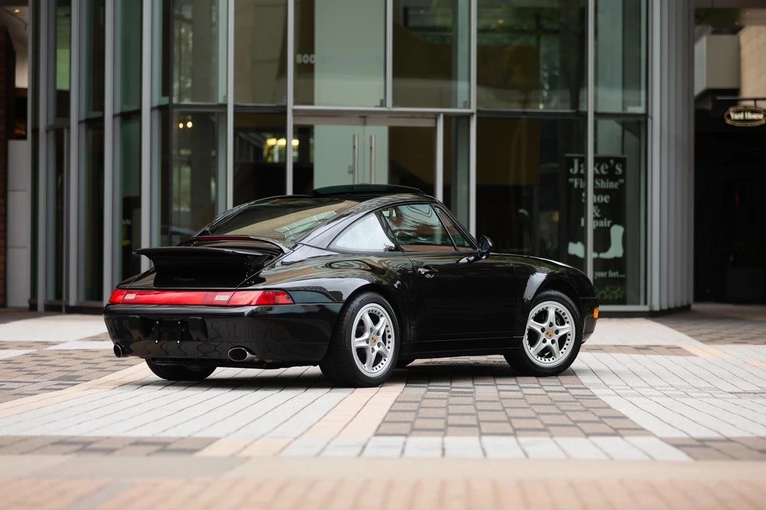 1998 Porsche 993 Carrera - Image 5 of 31