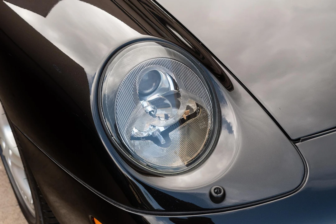 1998 Porsche 993 Carrera - Image 21 of 31