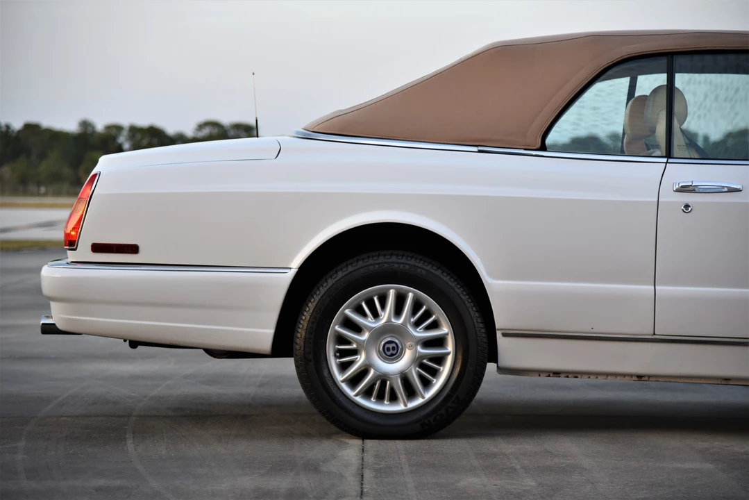 1999 Bentley Azure 1st Gen - Image 30 of 31