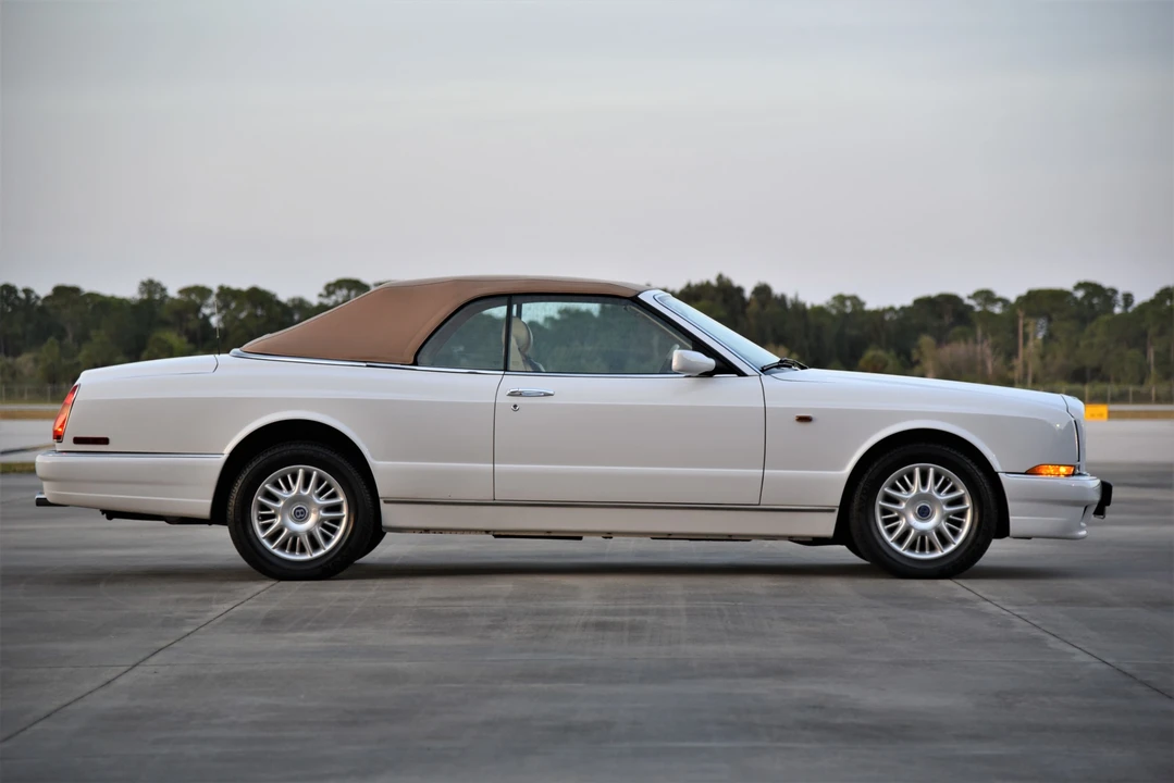 1999 Bentley Azure 1st Gen - Image 11 of 31