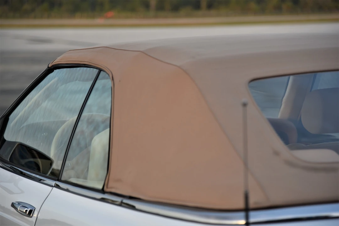 1999 Bentley Azure 1st Gen - Image 26 of 31