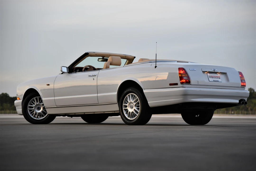 1999 Bentley Azure 1st Gen - Image 19 of 31