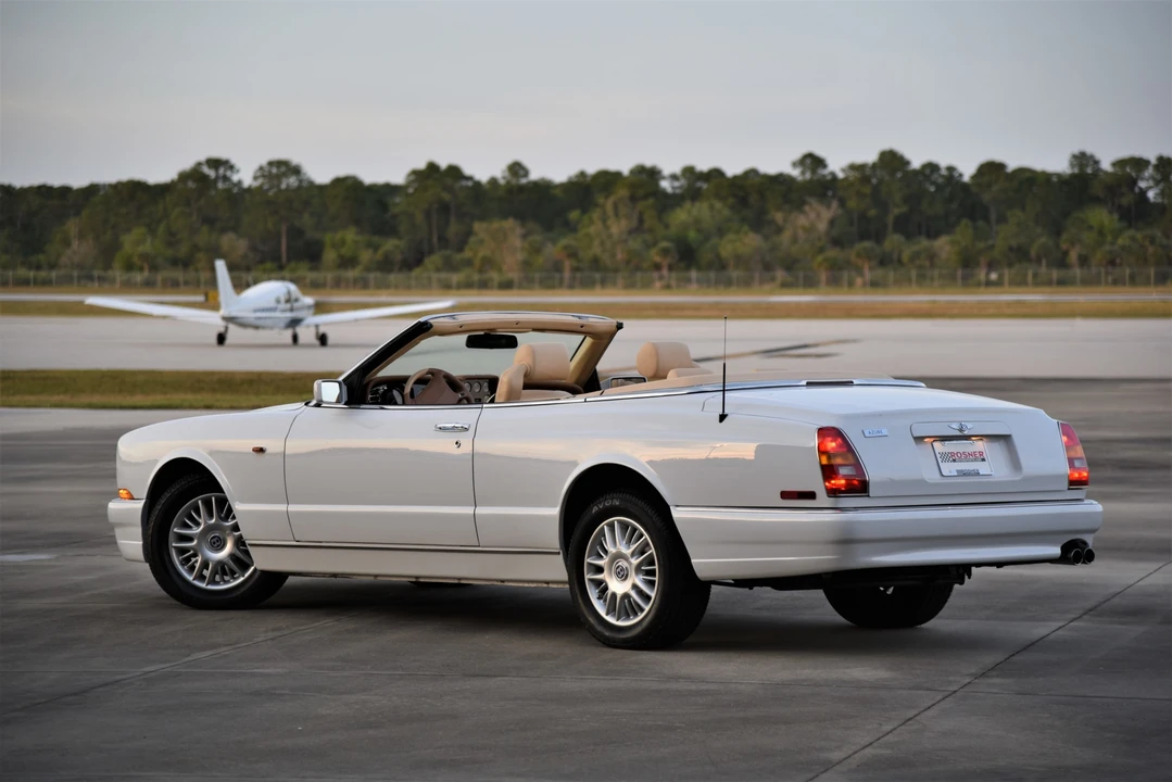 1999 Bentley Azure 1st Gen - Image 17 of 31