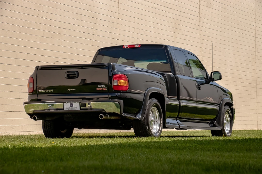 1999 GMC Sierra 2nd Gen - Image 28 of 31