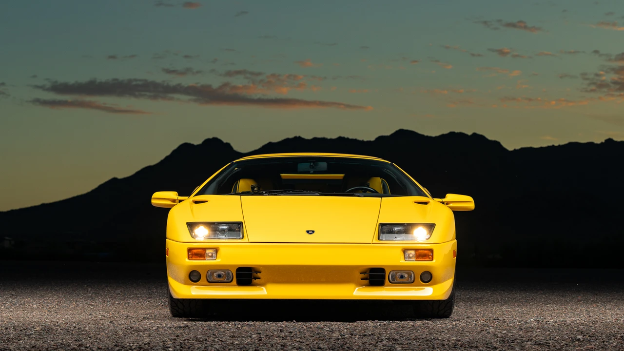 1999 Lamborghini Diablo VT - Image 10 of 31