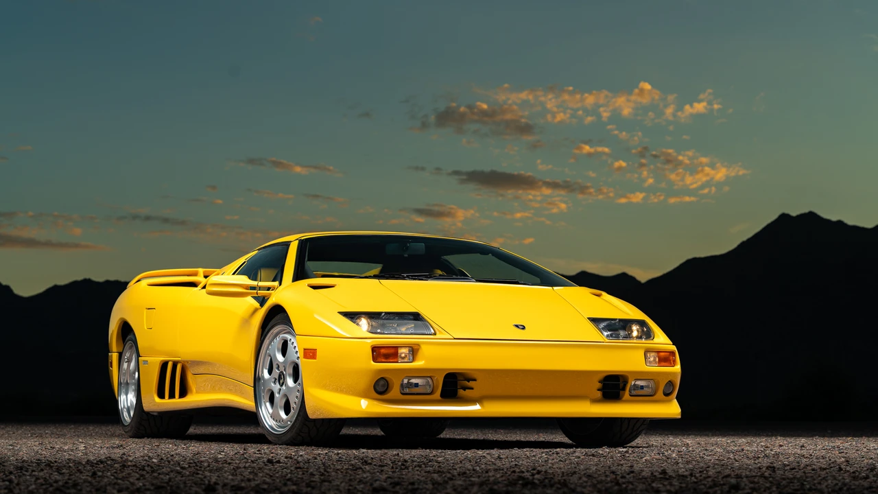 1999 Lamborghini Diablo VT - Image 14 of 31