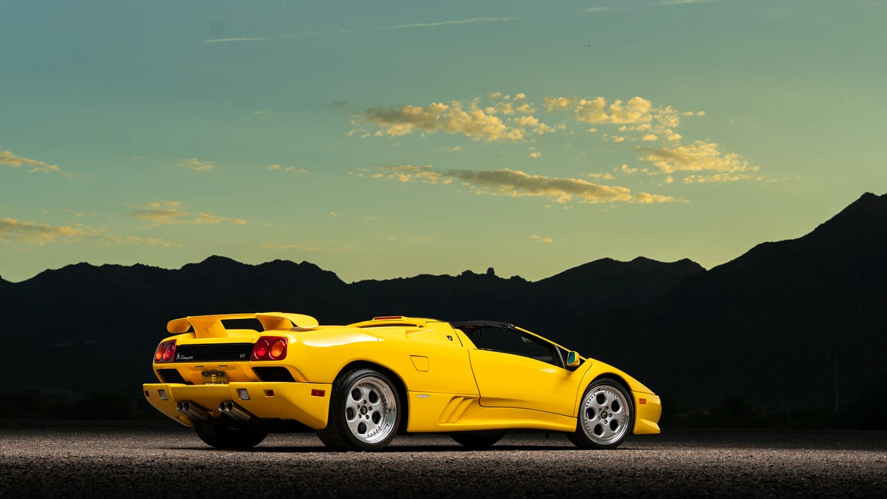 1999 Lamborghini Diablo VT - Image 21 of 31