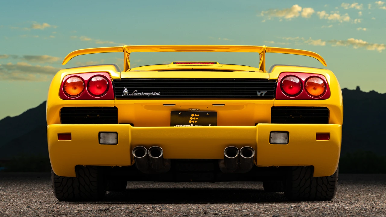 1999 Lamborghini Diablo VT - Image 27 of 31