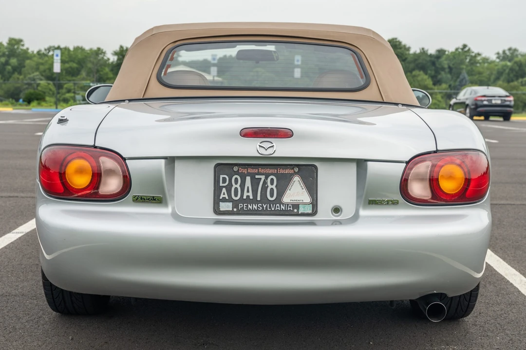 1999 Mazda NB MX-5 Miata - Image 13 of 31