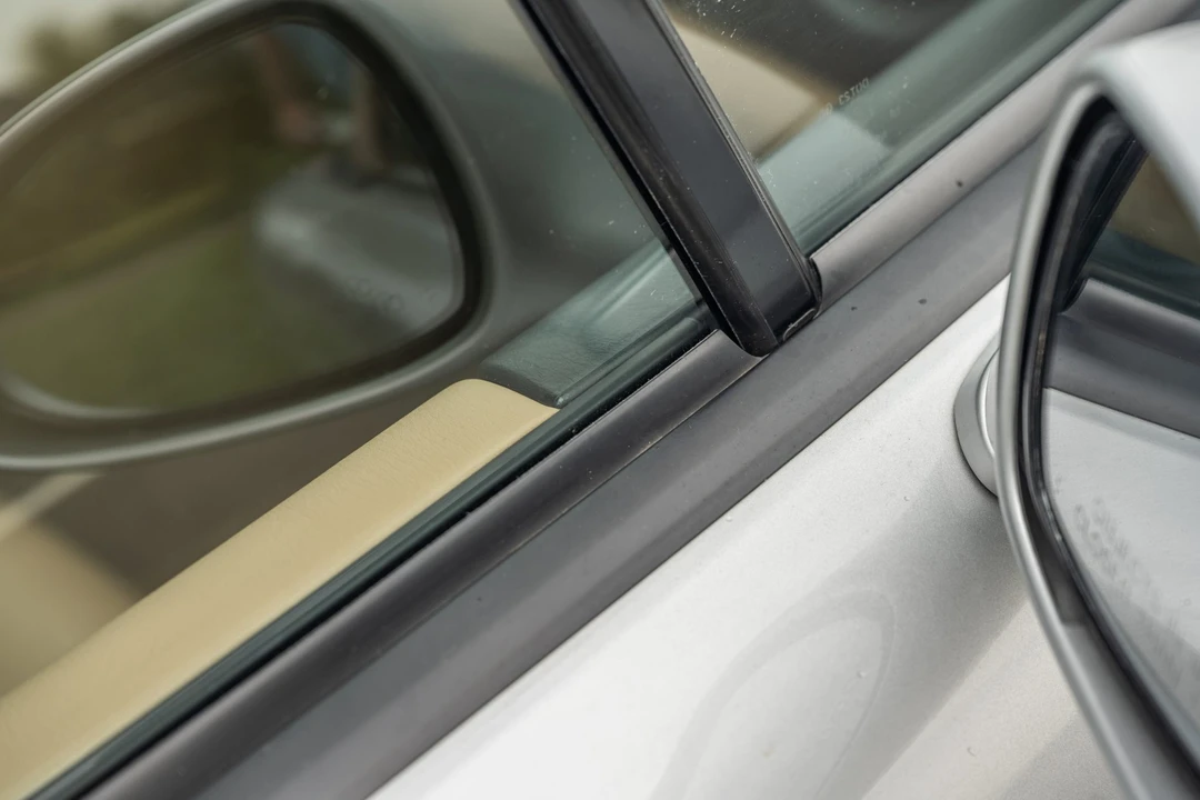 1999 Mazda NB MX-5 Miata - Image 27 of 31