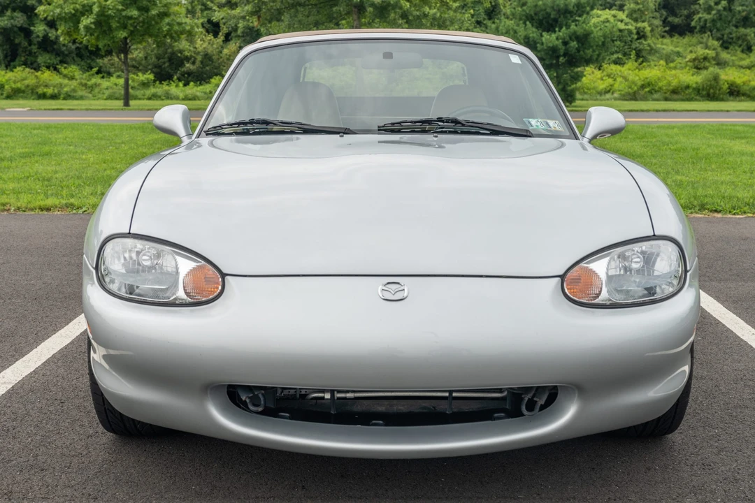 1999 Mazda NB MX-5 Miata - Image 9 of 31