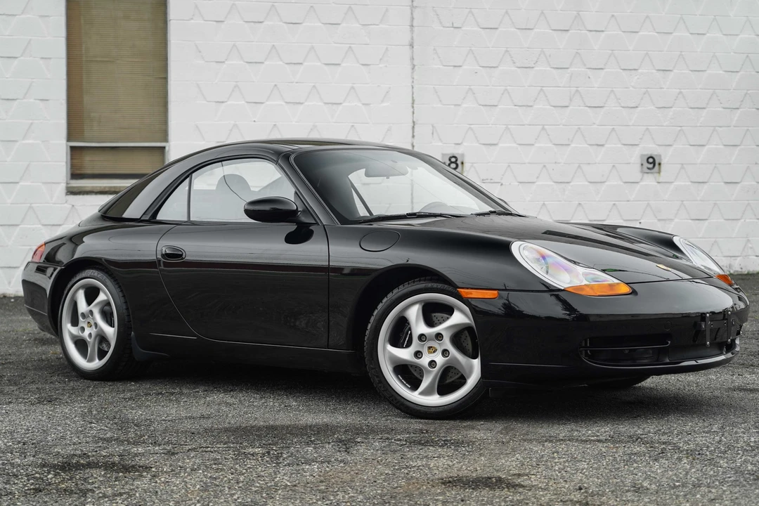 1999 Porsche 996 Carrera - Image 19 of 31