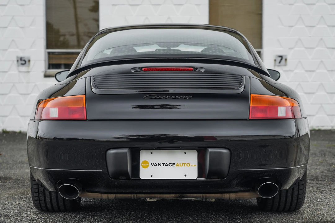 1999 Porsche 996 Carrera - Image 15 of 31