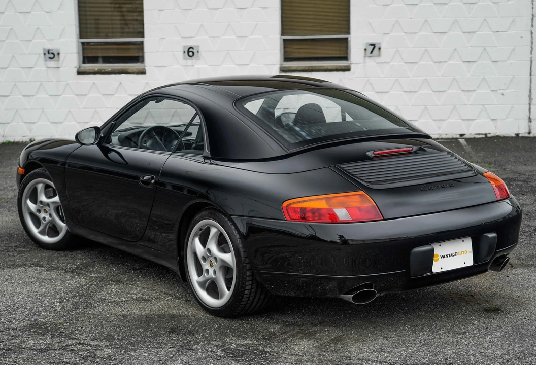 1999 Porsche 996 Carrera - Image 13 of 31