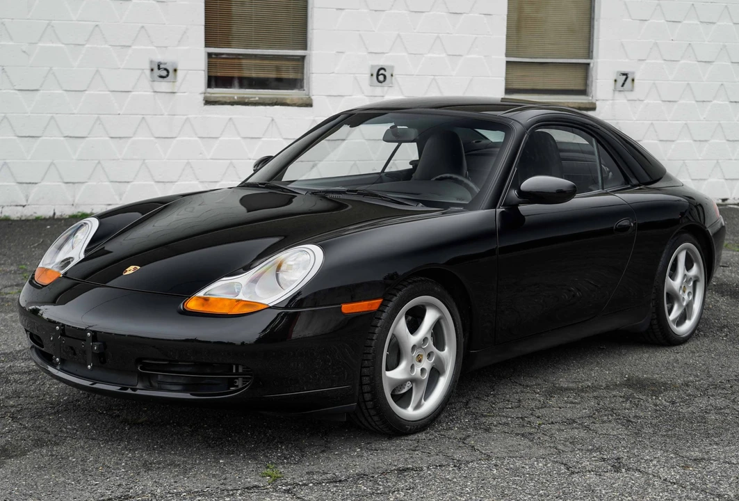 1999 Porsche 996 Carrera - Image 8 of 31