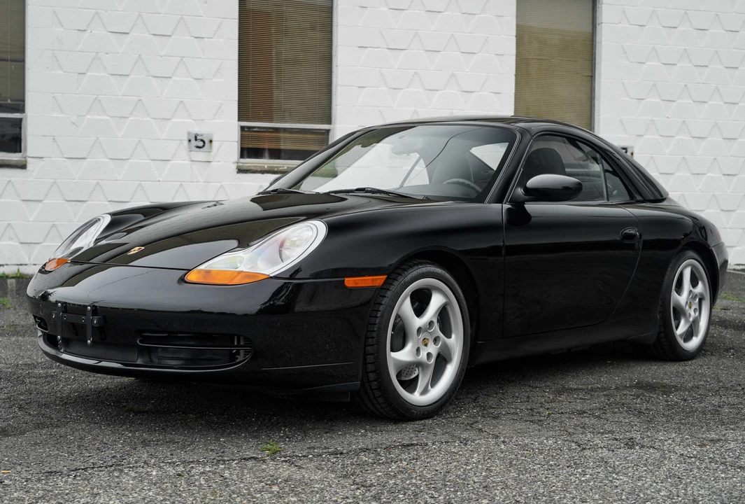 1999 Porsche 996 Carrera - Image 9 of 31