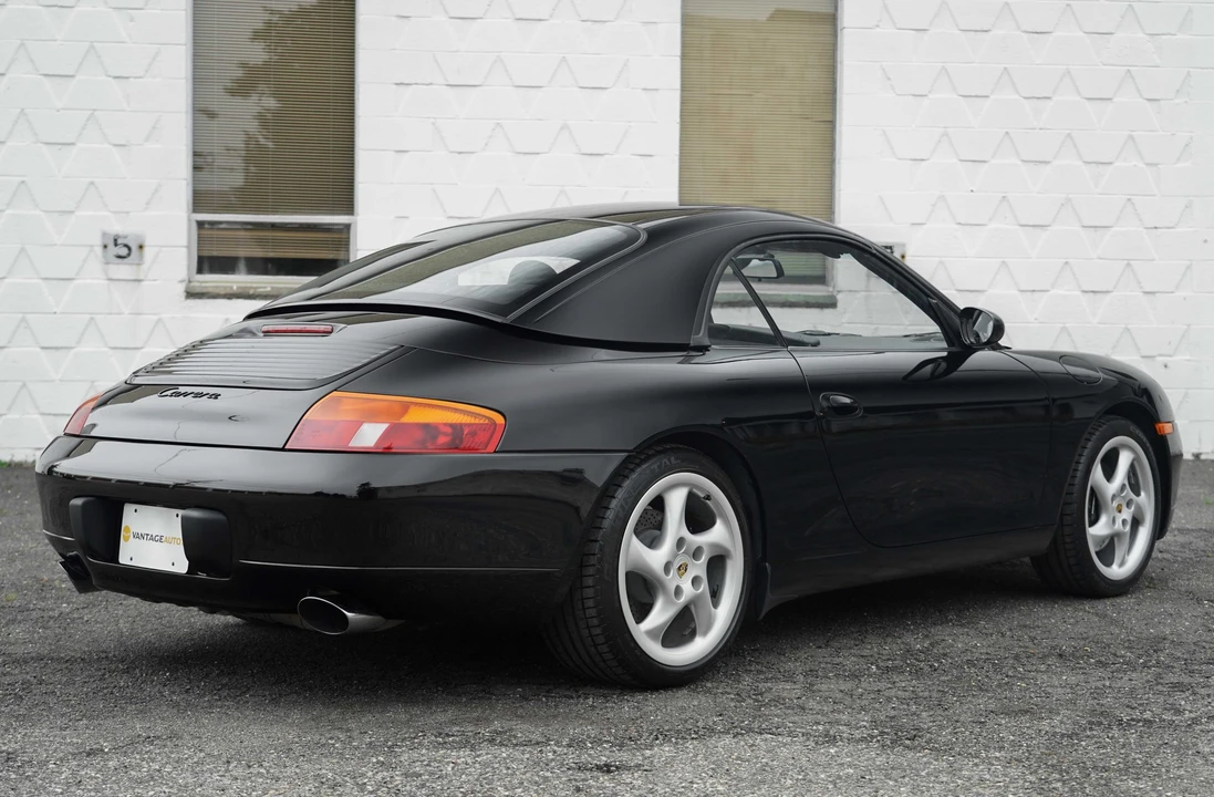 1999 Porsche 996 Carrera - Image 17 of 31