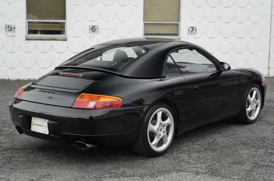 1999 Porsche 996 Carrera - Image 16 of 31