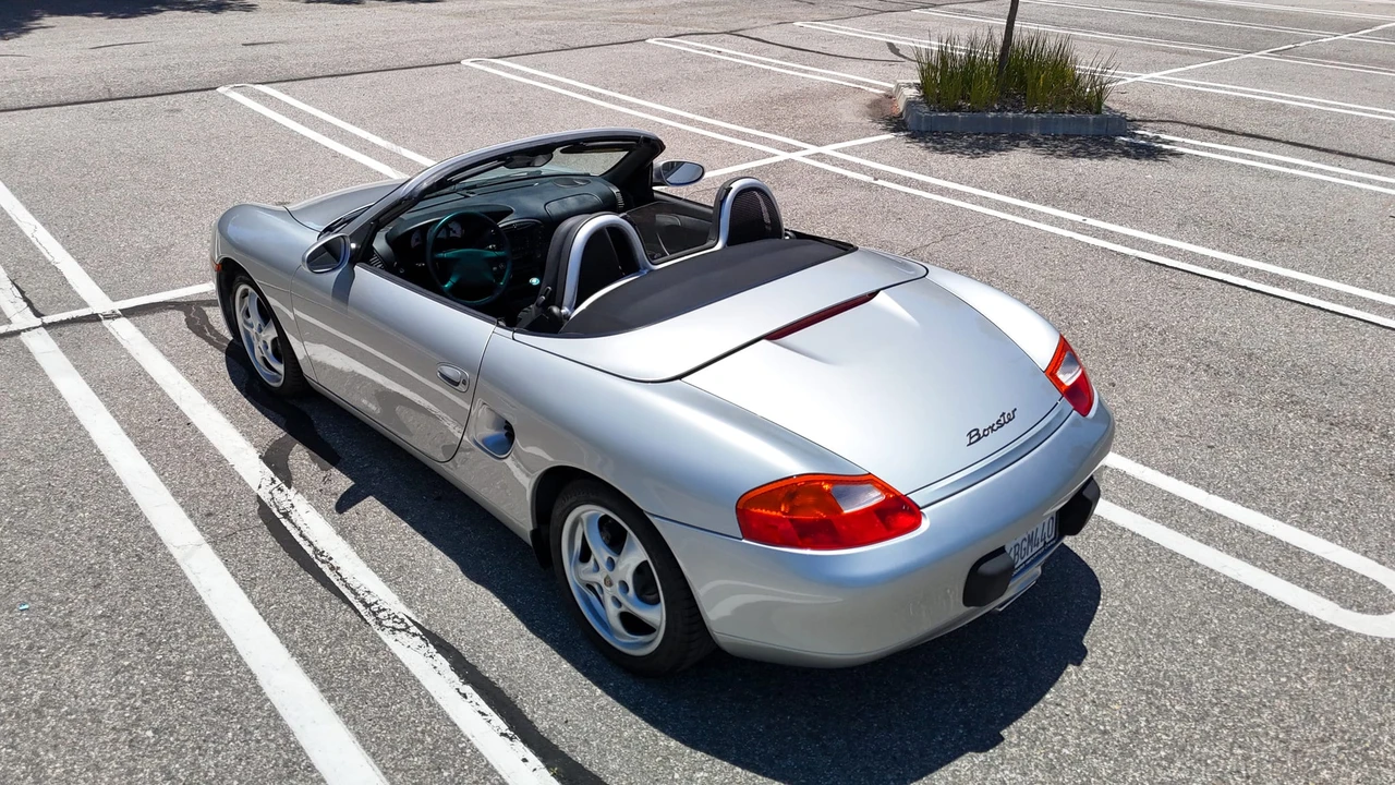 1999 Porsche 986 Boxster - Image 14 of 31