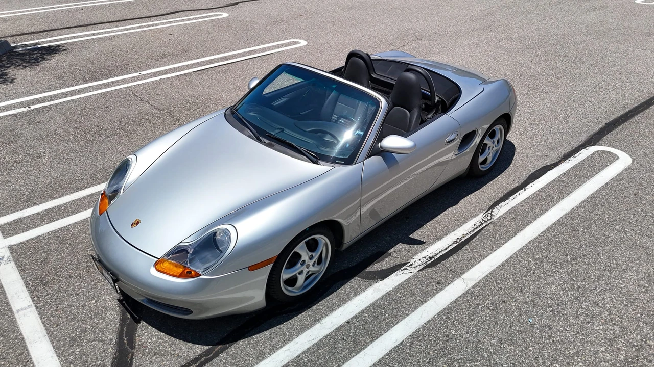 1999 Porsche 986 Boxster - Image 13 of 31