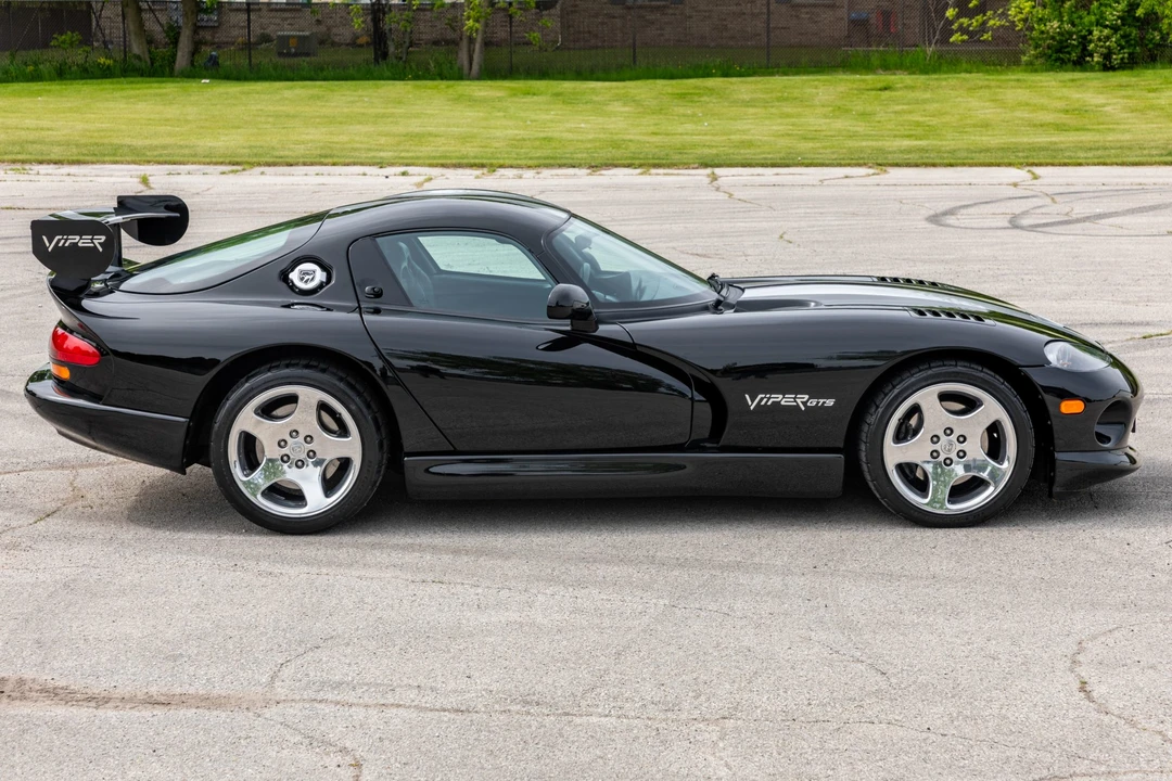 2000 Dodge Viper GTS 2nd Gen - Image 6 of 31