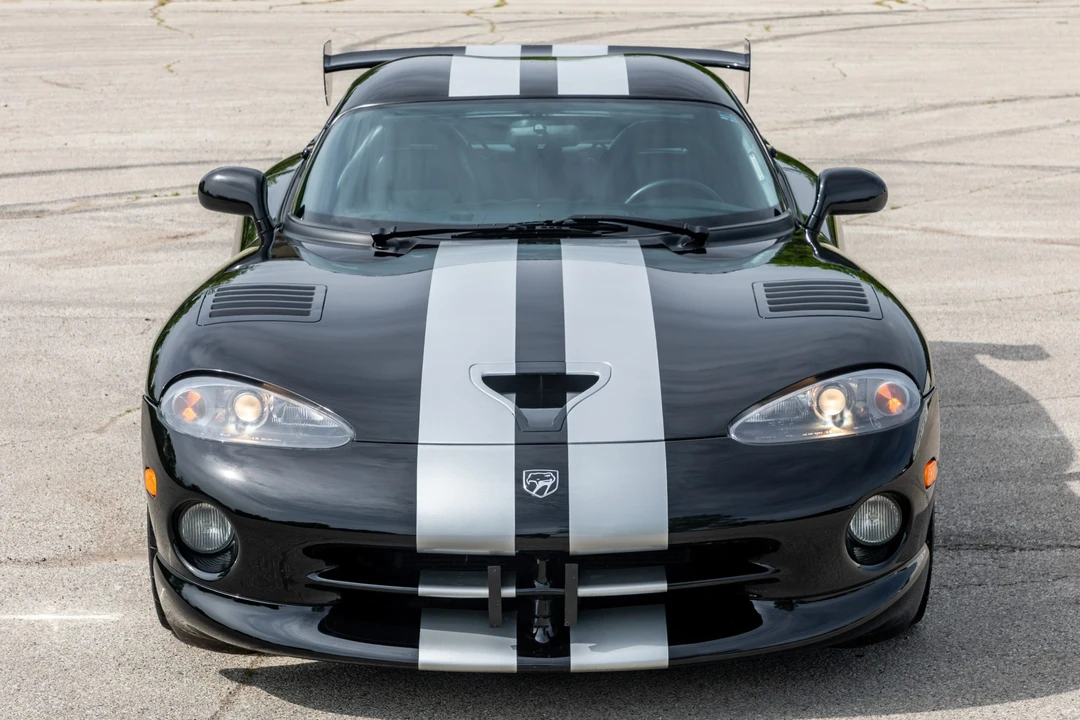 2000 Dodge Viper GTS 2nd Gen - Image 8 of 31