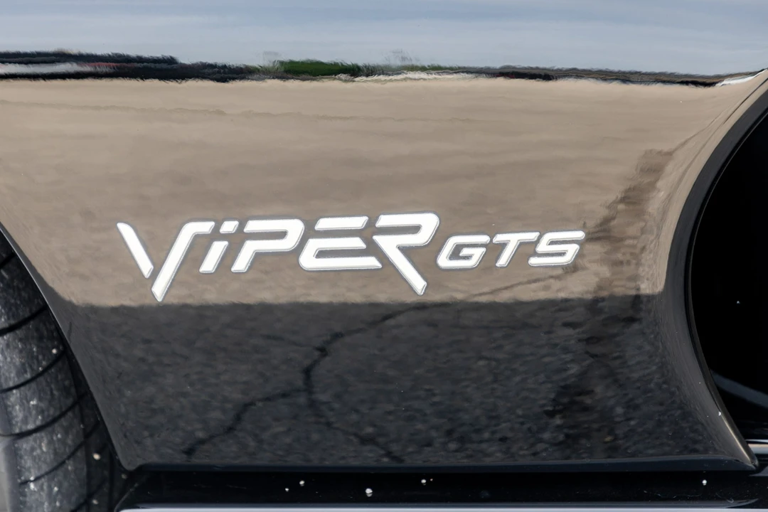 2000 Dodge Viper GTS 2nd Gen - Image 26 of 31