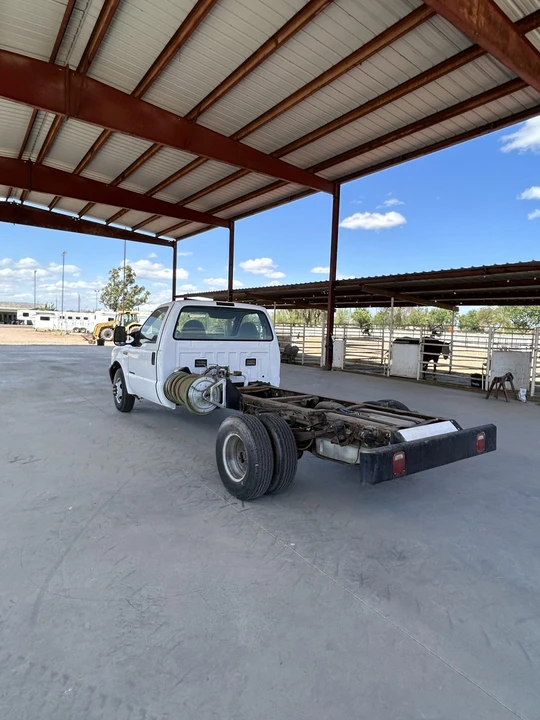2000 Ford Super Duty 1st Gen - Image 5 of 31