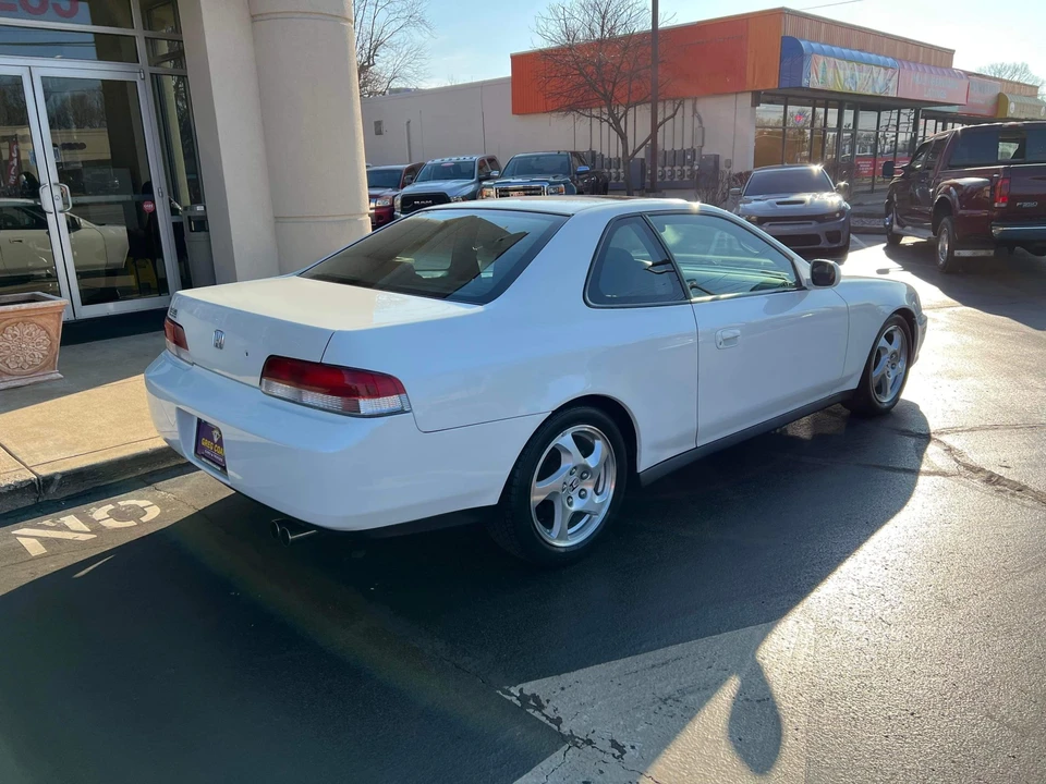 2000 Honda Prelude 5th Gen - Image 8 of 31