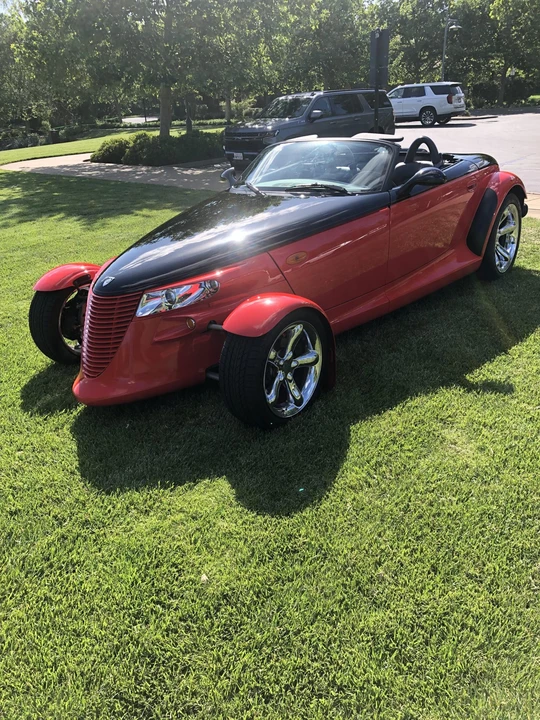 2000 Plymouth Prowler - Image 2 of 31