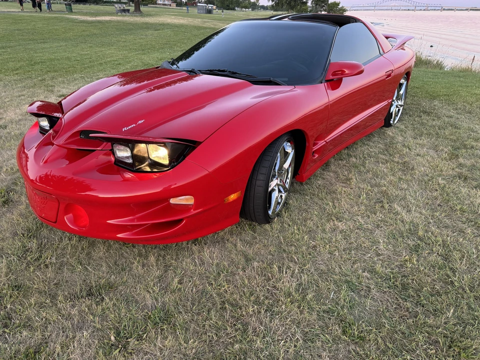 2000 Pontiac Firebird Trans Am 4th Gen - Image 4 of 31