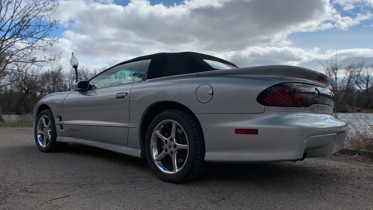 2000 Pontiac Firebird Trans Am 4th Gen - Image 14 of 31