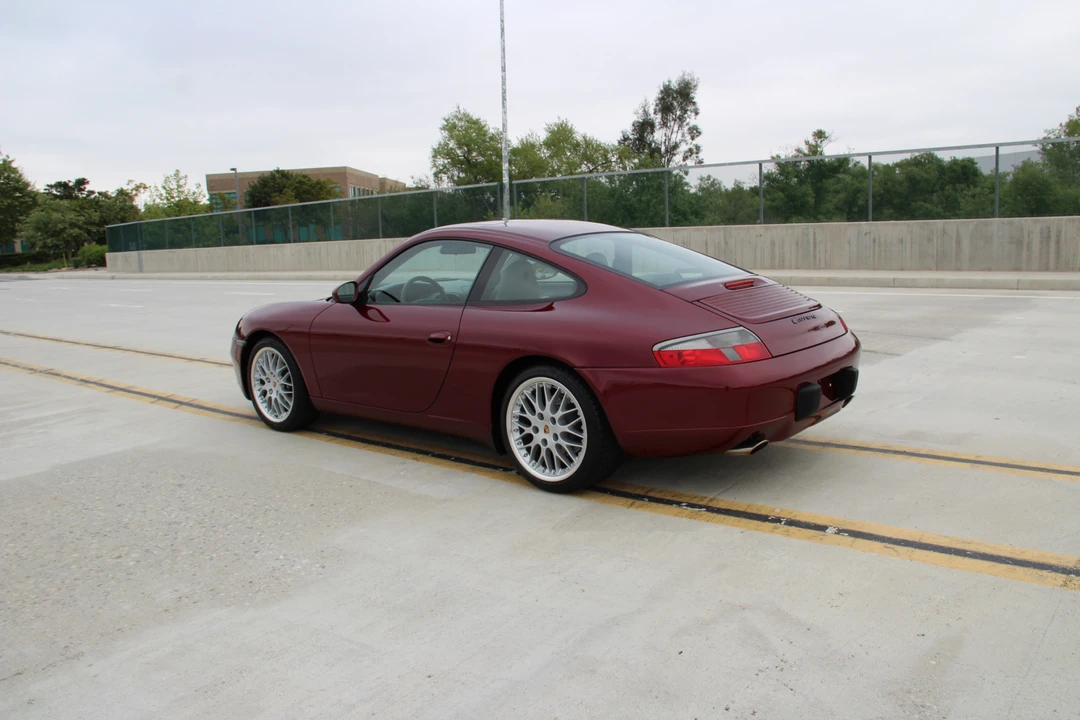 2000 Porsche 996 Carrera - Image 11 of 31