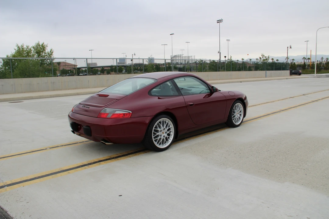 2000 Porsche 996 Carrera - Image 19 of 31