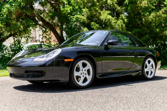 2000 Porsche 911 Carrera Cabriolet