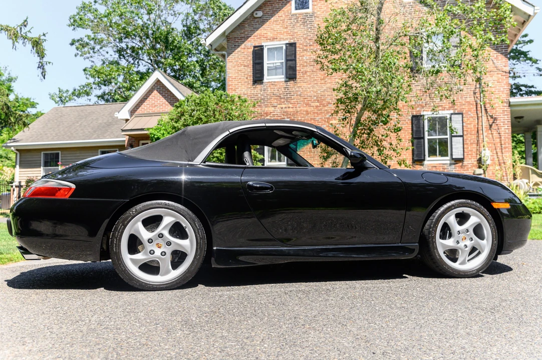 2000 Porsche 996 Carrera - Image 10 of 31