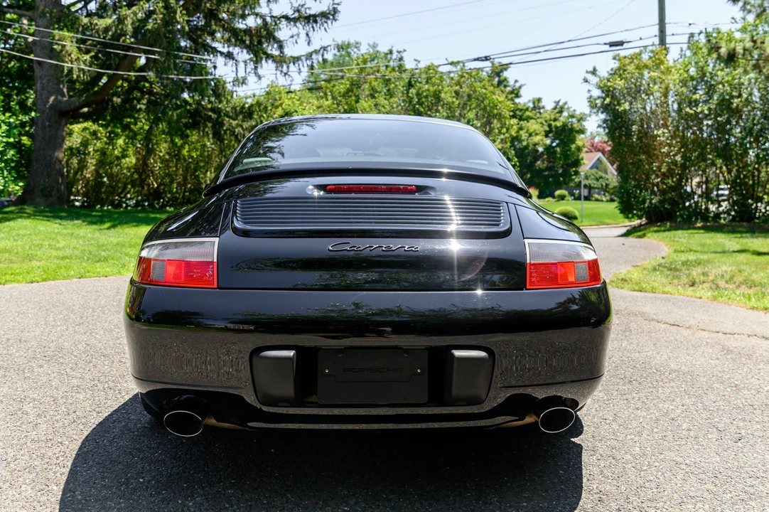 2000 Porsche 996 Carrera - Image 8 of 31